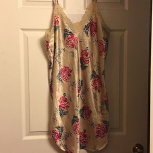 2 Piece nightgown with Robe